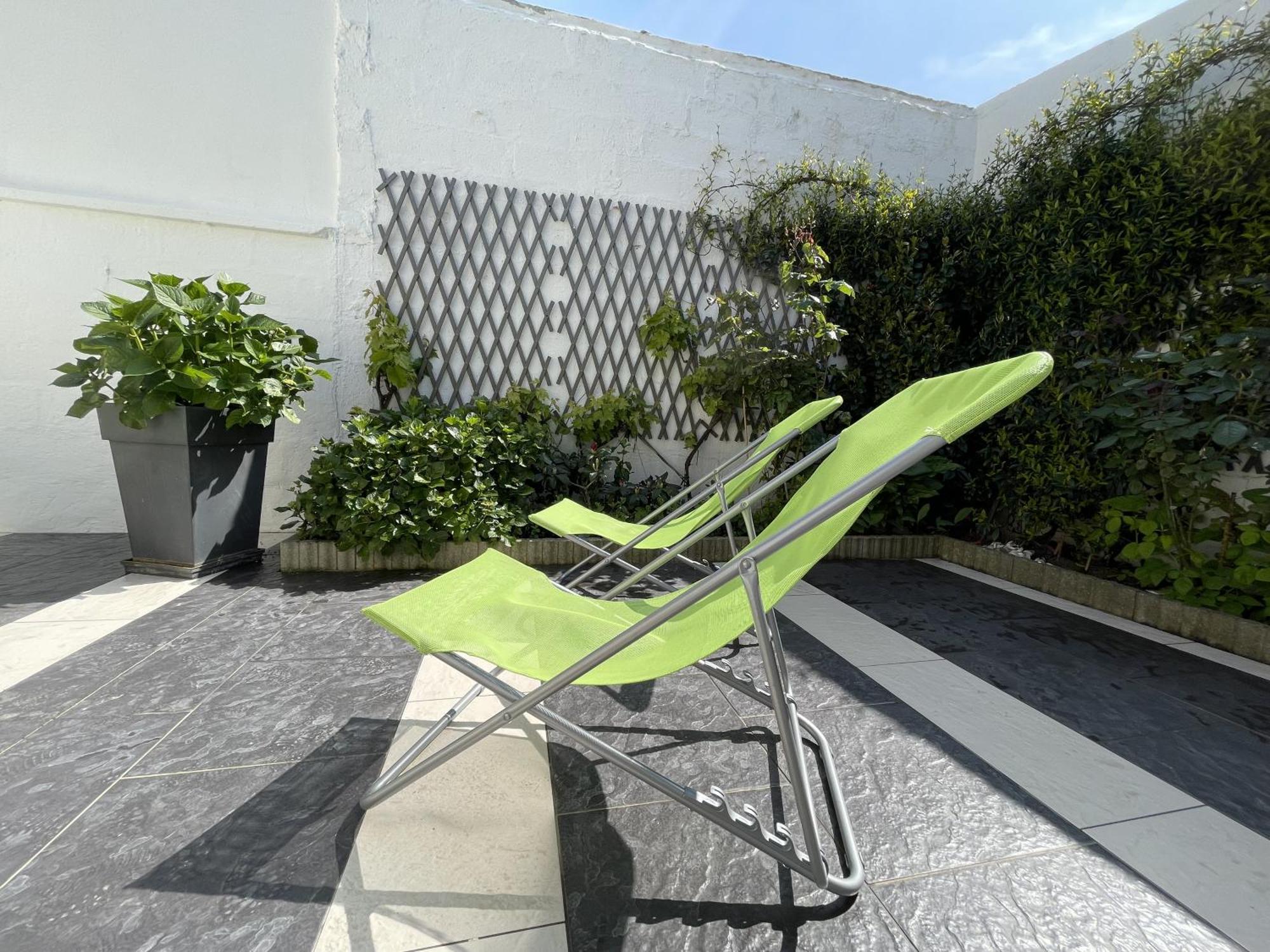 Maison 3 Chambres, Avec Terrasse Au Calme Et A 8mn A Pied !