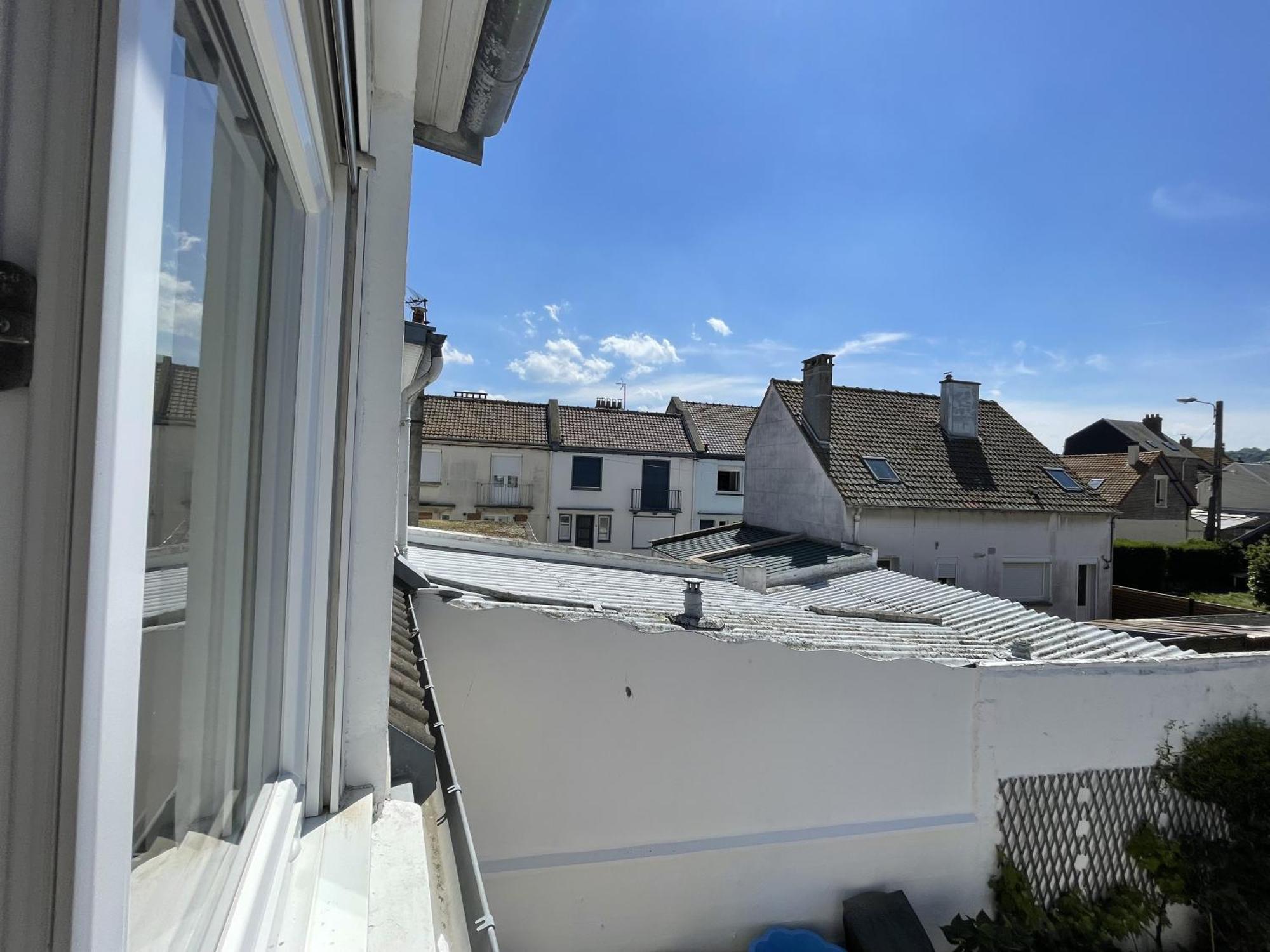 Holiday home Maison 3 Chambres, Avec Terrasse Au Calme Et A 8mn A Pied ! *