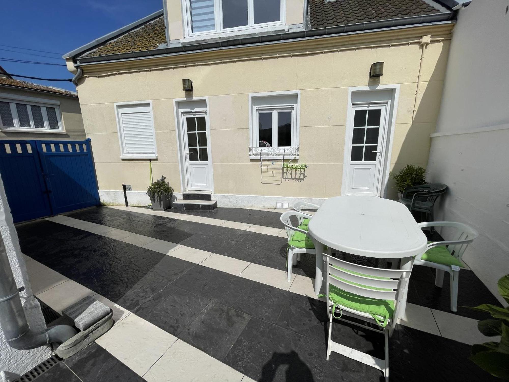 Maison 3 Chambres, Avec Terrasse Au Calme Et A 8mn A Pied ! Mers-les-Bains