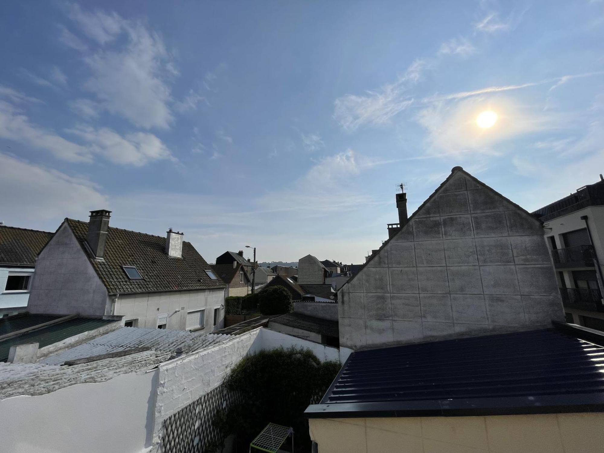 Maison 3 Chambres, Avec Terrasse Au Calme Et A 8mn A Pied !